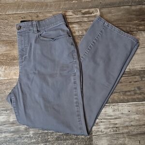 Christopher & Banks Classic Fit High-Rise Gray Jeans Women's 12 Short